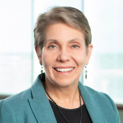 Karen Mitchell headshot
