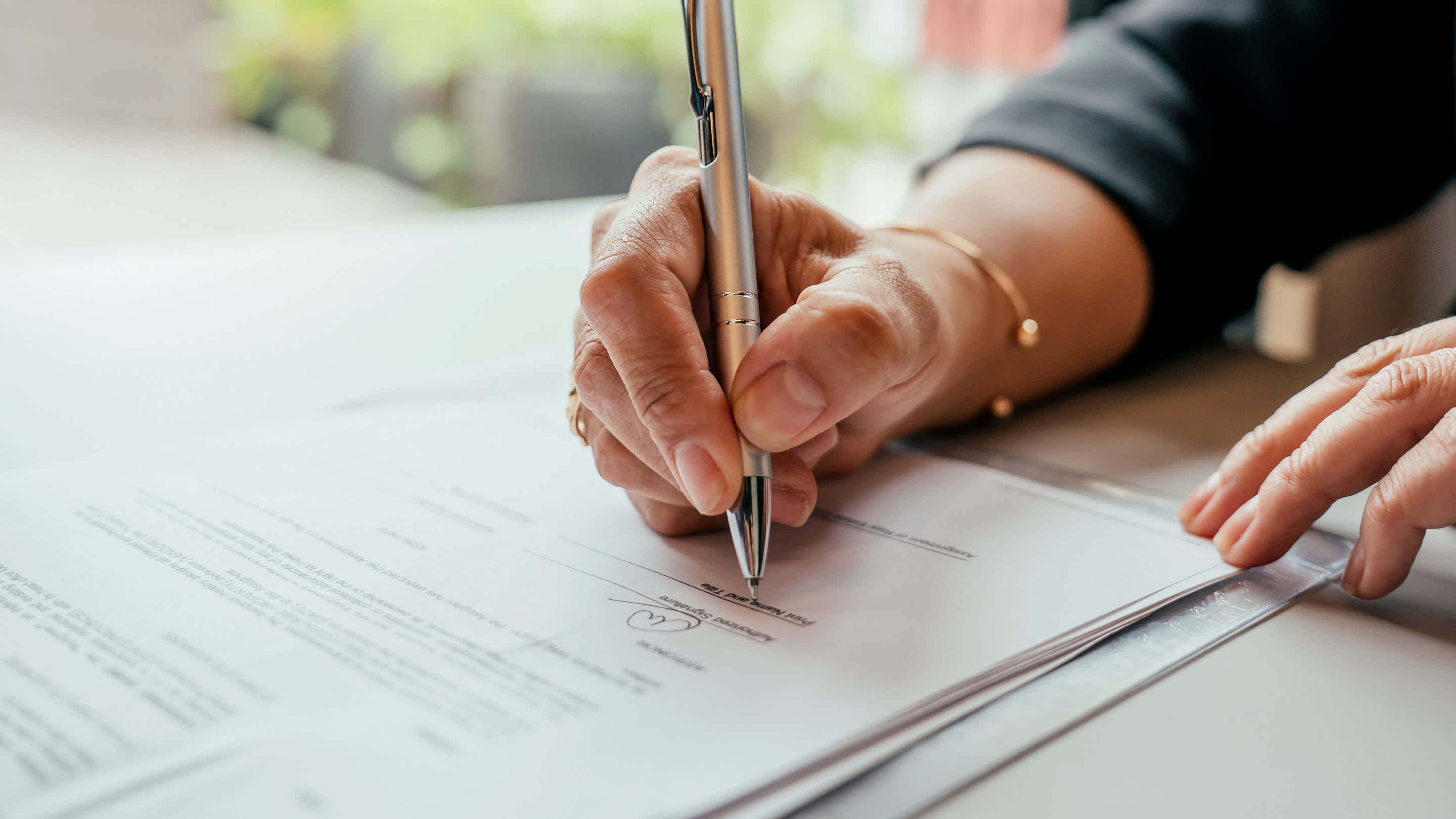 Physician contracting: Review, negotiate and protect | AAFP