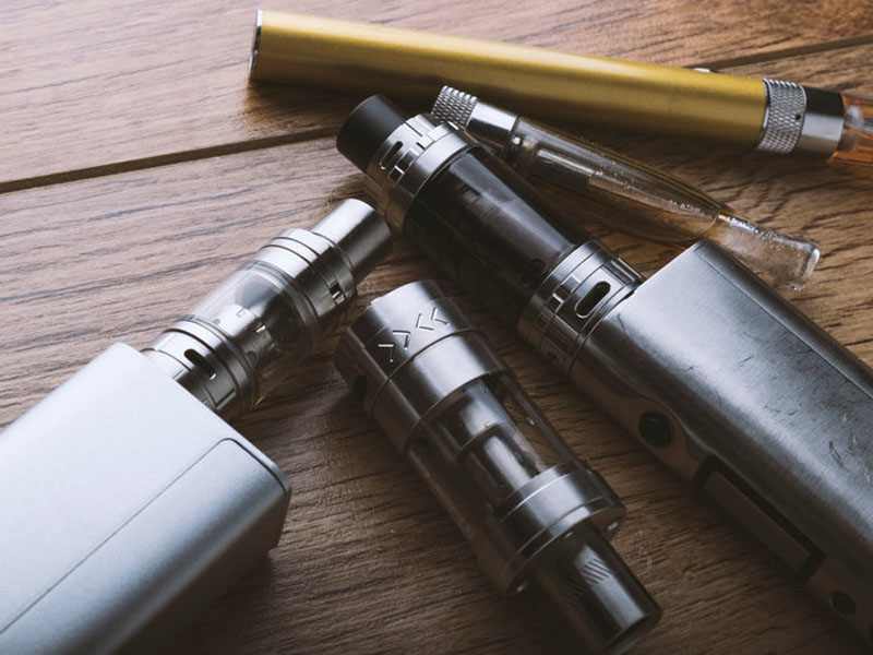 health e cigarette Grossiste E-liquide Crazy Driver Vape Maker | Saveurs Fruit du serpent,  Bonbon Arlequin, Goyave | Course effrénée de délices main image 0
