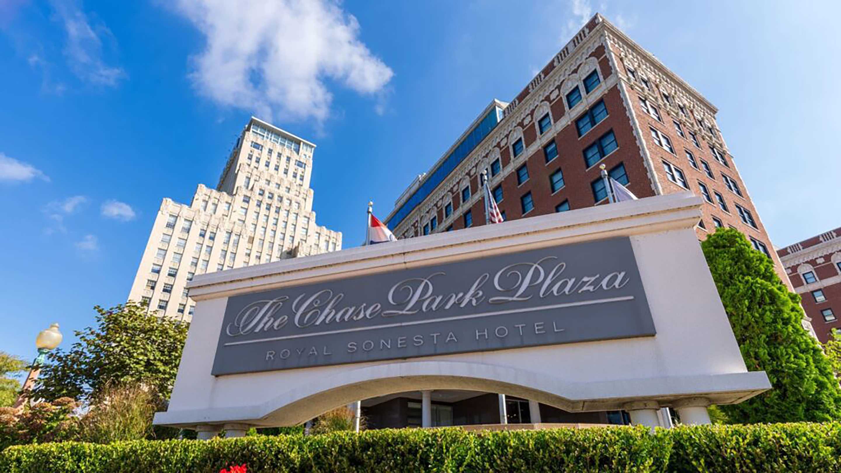 A photo of the front of the Royal Sonesta Chase Park Plaza hotel.